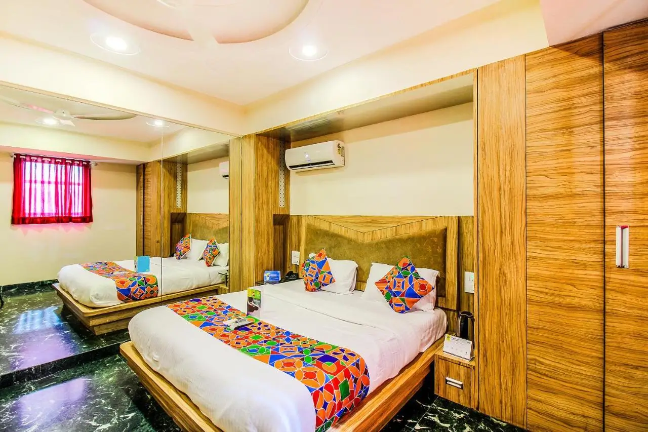 sahar garden hotel Deluxe Room (5)
