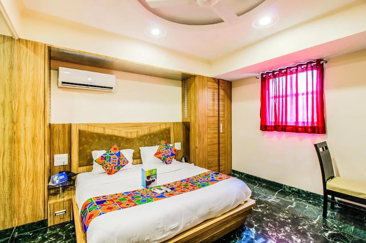 sahar garden hotel Deluxe Room (6)